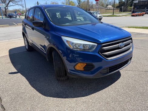 Used 2017 Ford Escape S image 12
