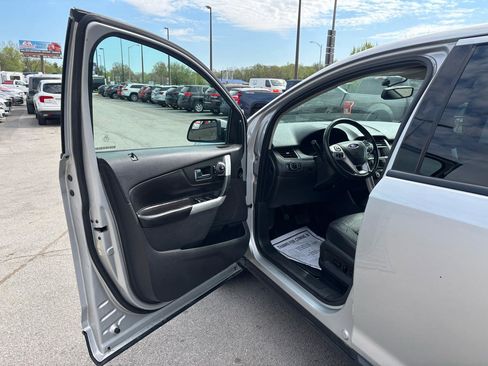 Used 2013 Ford Edge SEL image 15