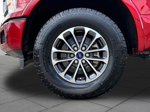 Used 2019 Ford F150 XLT w/ Equipment Group 302A Luxury image 11