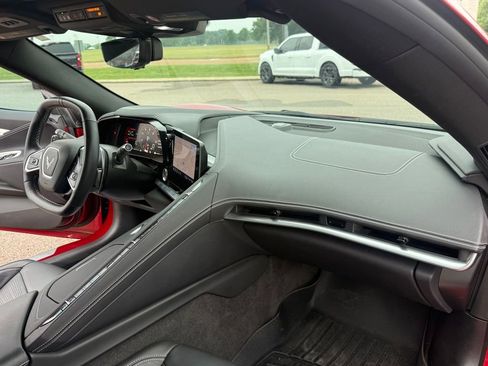 Used 2022 Chevrolet Corvette Stingray Preferred Cpe w/ Battery Protection Package RWD image 30