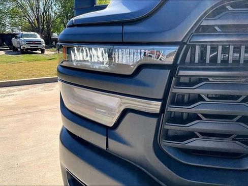 New 2026 RAM 3500 Tradesman AWD/4WD image 20