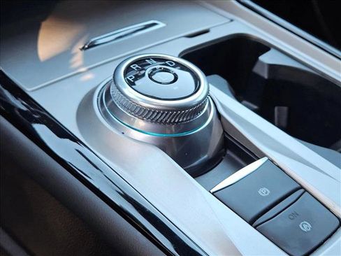 Used 2022 Ford Explorer ST-Line w/ Class IV Trailer Tow Package image 14