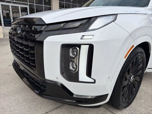 Used 2024 Hyundai Palisade Calligraphy image 24