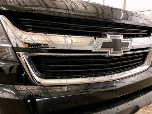 Used 2019 Chevrolet Colorado LT AWD/4WD image 29