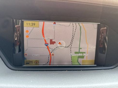 Used 2012 Mercedes-Benz E 350 Sedan image 23