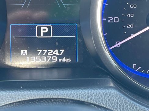 Used 2019 Subaru Outback 2.5i Premium AWD/4WD image 21