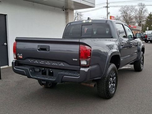 Used 2023 Toyota Tacoma SR5 w/ Technology Package image 6