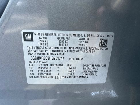 Used 2017 Chevrolet Silverado 1500 LT w/ All Star Edition AWD/4WD image 31