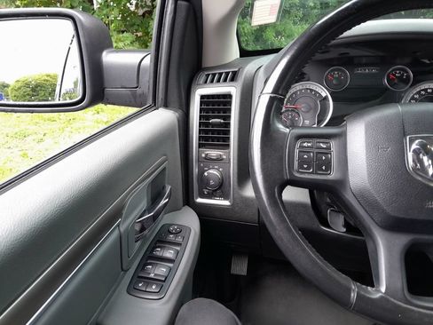 Used 2018 RAM 1500 Big Horn AWD/4WD image 17
