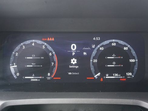 Certified 2025 Toyota Tacoma TRD Off-Road AWD/4WD image 5