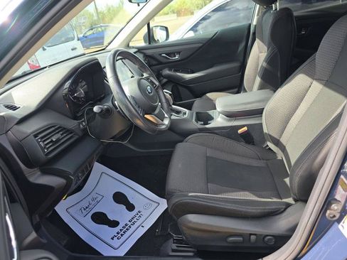 Used 2024 Subaru Outback Premium AWD/4WD image 9