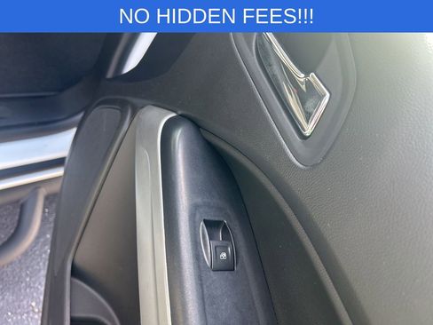 Used 2021 Chevrolet Colorado LT RWD image 17
