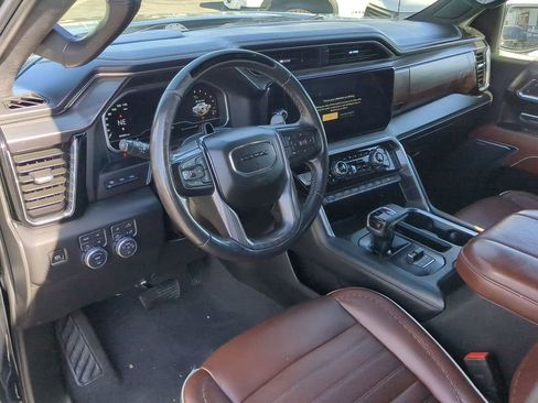 Used 2023 GMC Sierra 1500 Denali Ultimate image 12