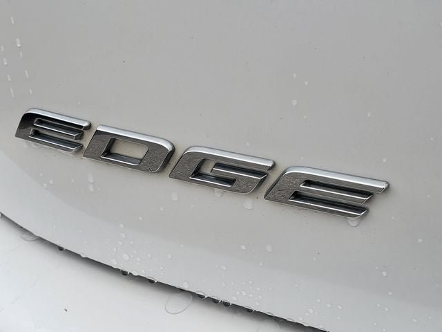 Used 2016 Ford Edge SEL w/ Equipment Group 201A AWD/4WD image 29