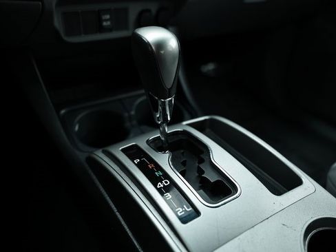 Used 2012 Toyota Tacoma PreRunner w/ SR5 Pkg image 39