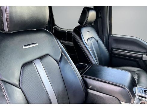 Used 2018 Ford F150 Platinum w/ Equipment Group 701A Luxury image 26