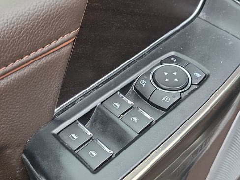 Used 2022 Ford F150 King Ranch w/ Equipment Group 601A High image 14