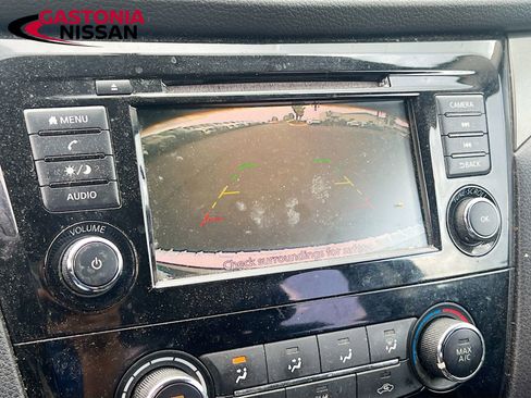 Used 2019 Nissan Rogue Sport S w/ Appearance Package AWD/4WD image 18
