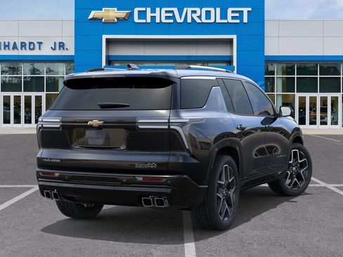 New 2026 Chevrolet Traverse High Country w/ LPO, Floor Liner Package FWD image 6
