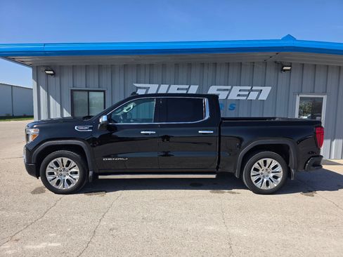Used 2020 GMC Sierra 1500 Denali w/ Denali Ultimate Package AWD/4WD image 1