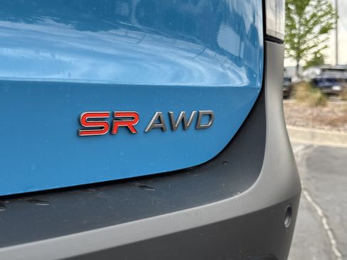 New 2026 Nissan Kicks SR w/ Cold Weather Package AWD/4WD image 7