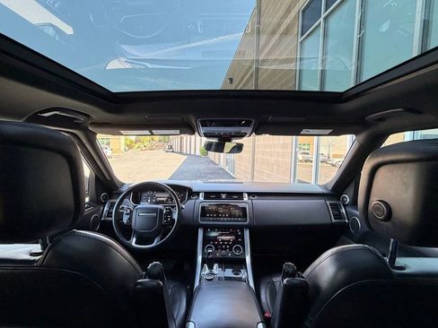 Used 2019 Land Rover Range Rover Sport HSE AWD/4WD image 30