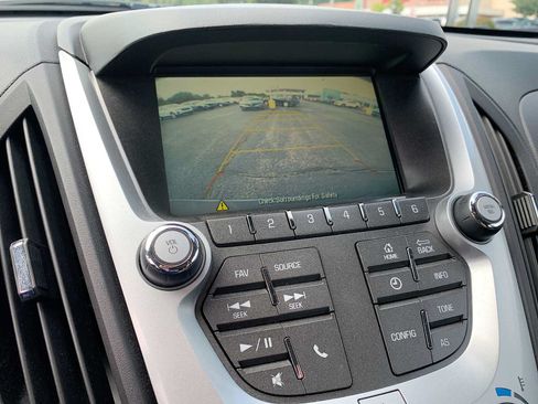 Certified 2017 Chevrolet Equinox LS FWD image 14