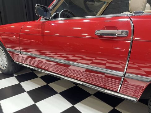 Used 1989 Mercedes-Benz 560 SL image 23