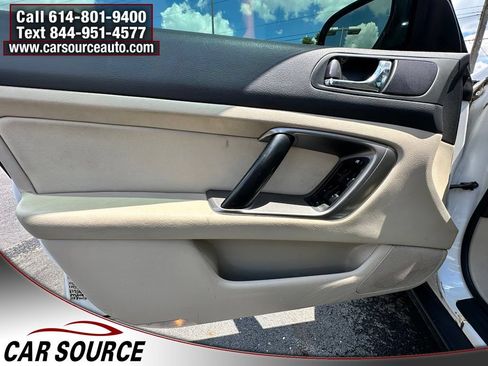 Used 2008 Subaru Outback 2.5i AWD/4WD image 7