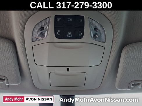 Used 2019 Chrysler Pacifica Touring Plus w/ Advanced Safetytec Group FWD image 27