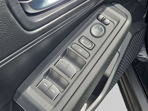 Certified 2025 Honda Accord LX image 21