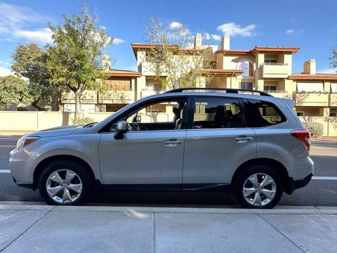 Used 2015 Subaru Forester 2.5i Limited image 5