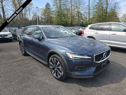 Used 2021 Volvo V60 T5 Cross Country w/ Climate Package