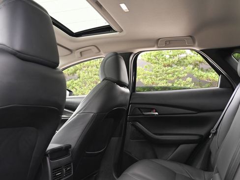 Certified 2024 MAZDA CX-30 AWD 2.5 S w/ Preferred Package image 11