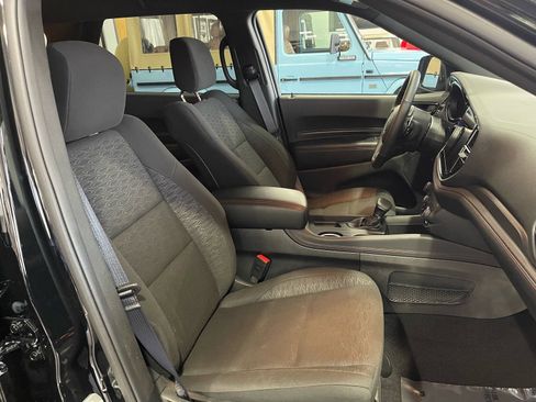Used 2025 Dodge Durango GT w/ Blacktop Package image 41