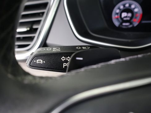 Used 2023 Audi Q5 2.0T Premium Plus w/ Premium Plus Package image 29