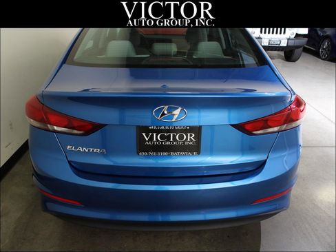 Used 2018 Hyundai Elantra SEL FWD image 10