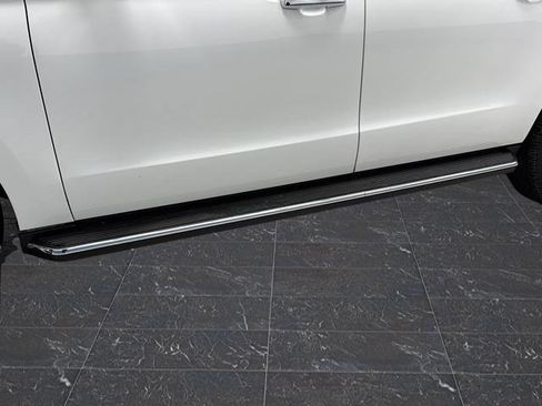 Used 2023 Ford Expedition Max Limited image 40