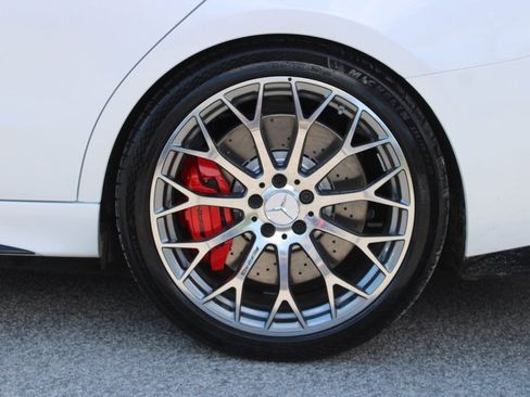 Certified 2024 Mercedes-Benz C 63 AMG S image 7