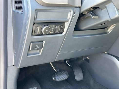 New 2025 Ford F150 XLT w/ Equipment Group 302A MID image 34