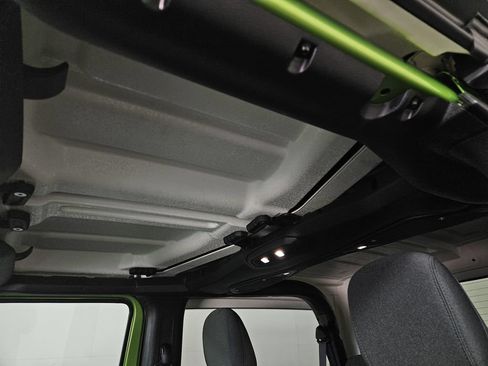 Used 2025 Jeep Wrangler Sport AWD/4WD image 21
