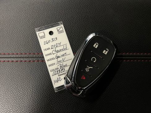 Used 2024 Chevrolet Equinox RS image 28