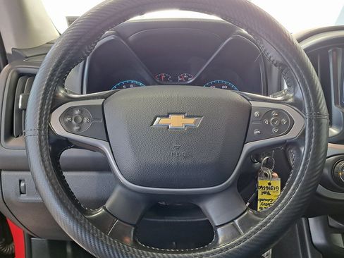 Used 2016 Chevrolet Colorado LT image 10