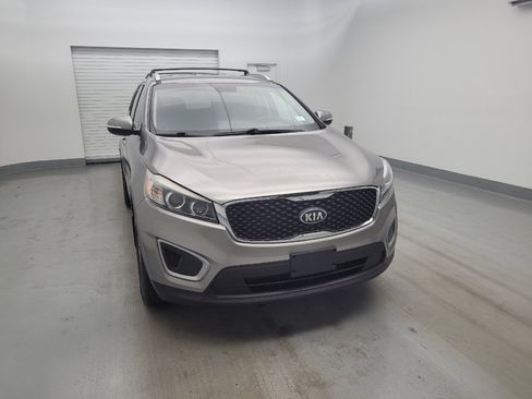 Used 2017 Kia Sorento AWD w/ LX V6 Convenience Package image 14