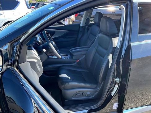 Certified 2023 Nissan Murano SV w/ Cargo Package FWD image 18