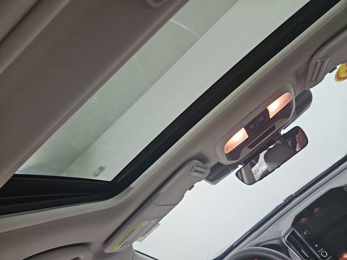 Certified 2024 Subaru Crosstrek 2.0i Premium image 22