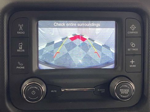 Used 2019 Jeep Wrangler Unlimited Sport S AWD/4WD image 29