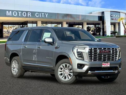 New 2026 GMC Yukon XL Denali w/ Sun & Power Step Package AWD/4WD image 1