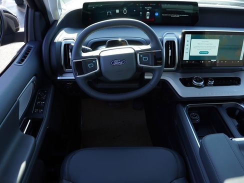 New 2026 Ford Expedition Max Active AWD/4WD image 17