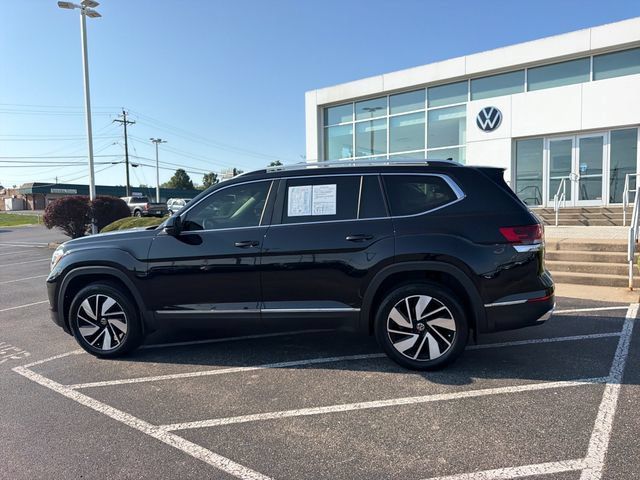 Used 2024 Volkswagen Atlas SEL AWD/4WD image 8